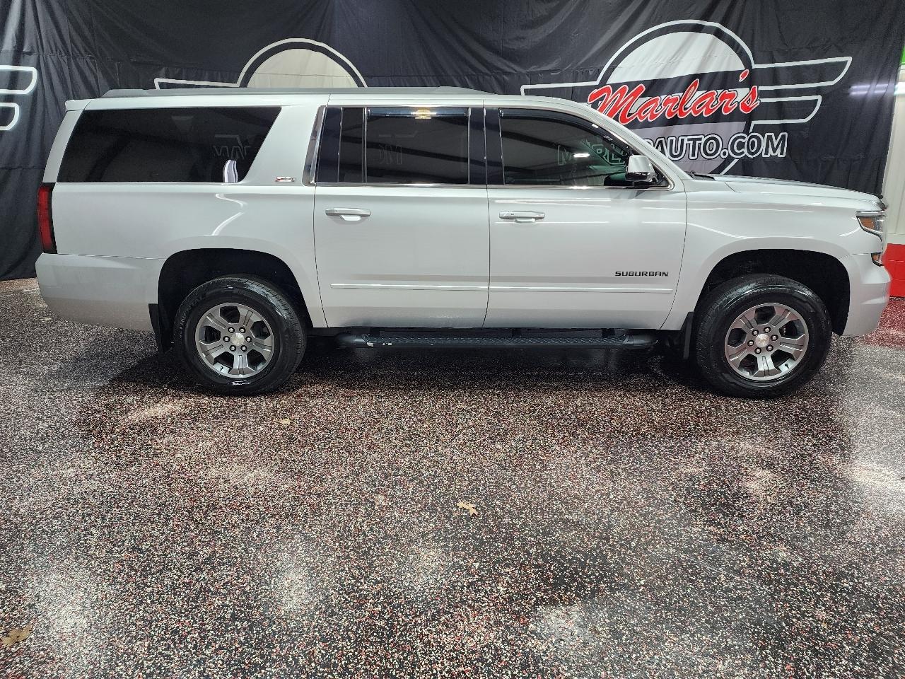 Chevrolet Suburban 4WD 4dr LT 2020