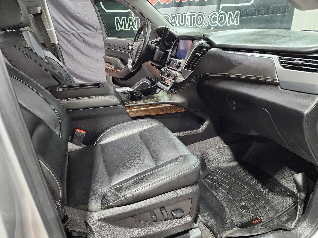 Chevrolet Suburban 4WD 4dr LT 2020