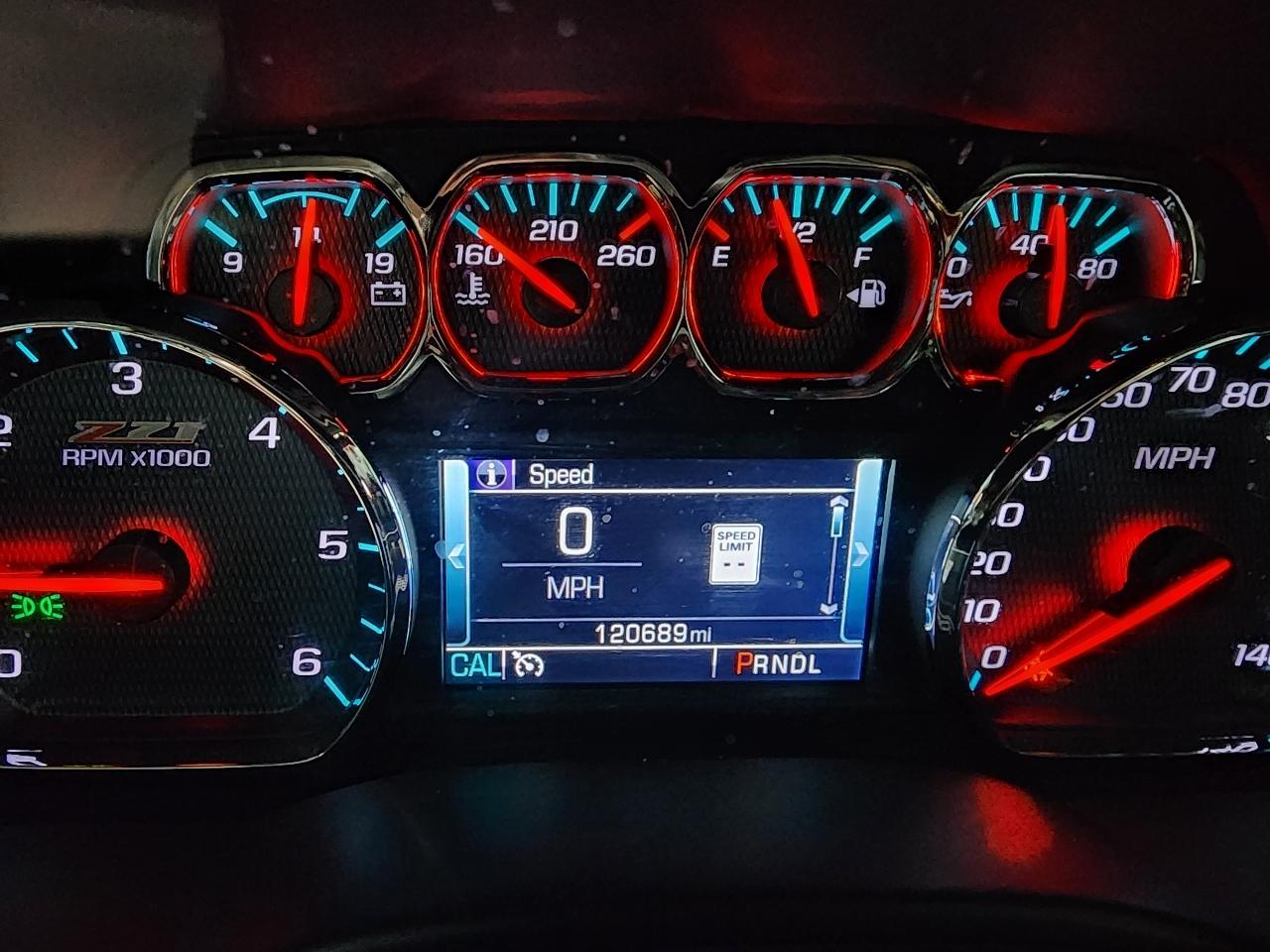 Chevrolet Suburban 4WD 4dr LT 2020