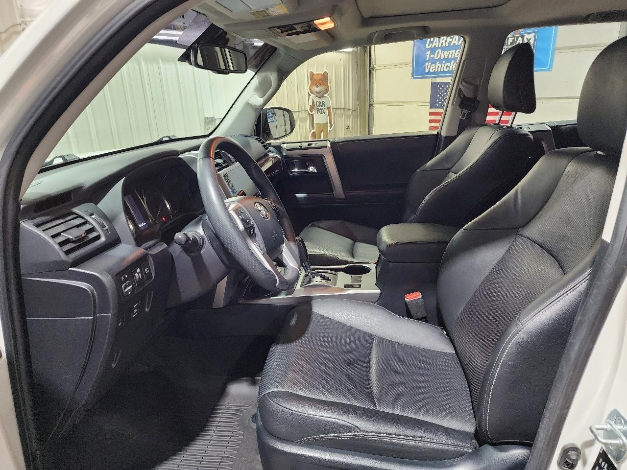 Toyota 4Runner TRD Off Road Premium 4WD (Natl) 2020