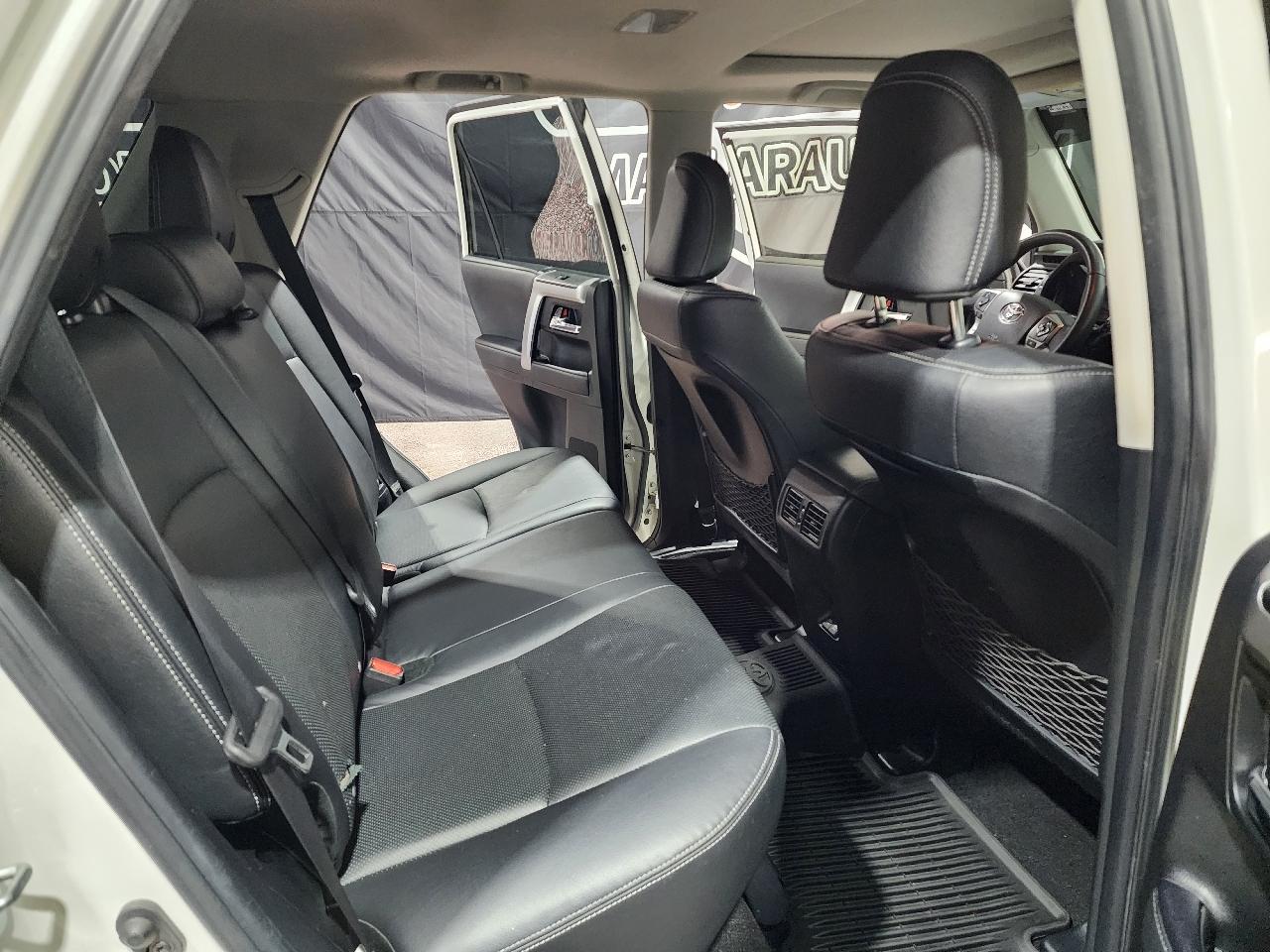 Toyota 4Runner TRD Off Road Premium 4WD (Natl) 2020