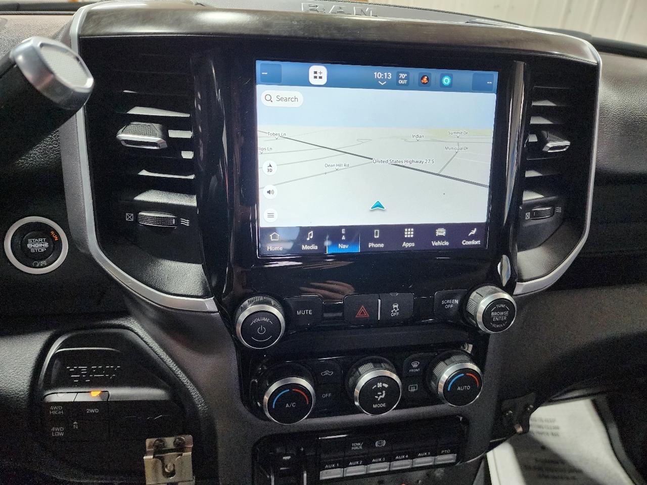 RAM 4500 Chassis Cab SLT 4x4 Crew Cab 60" CA 173.4" WB 2022