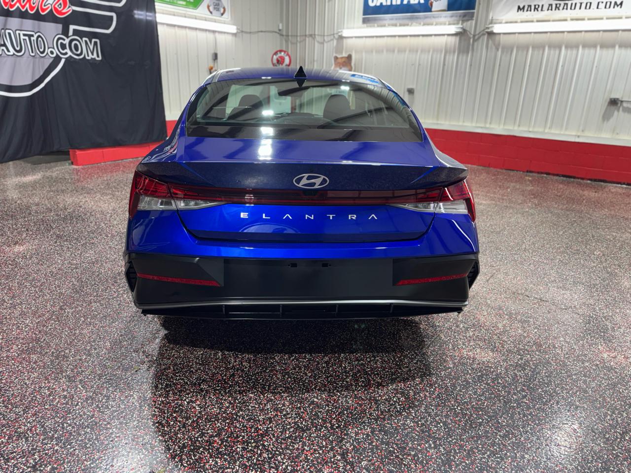 Hyundai Elantra SEL IVT 2024