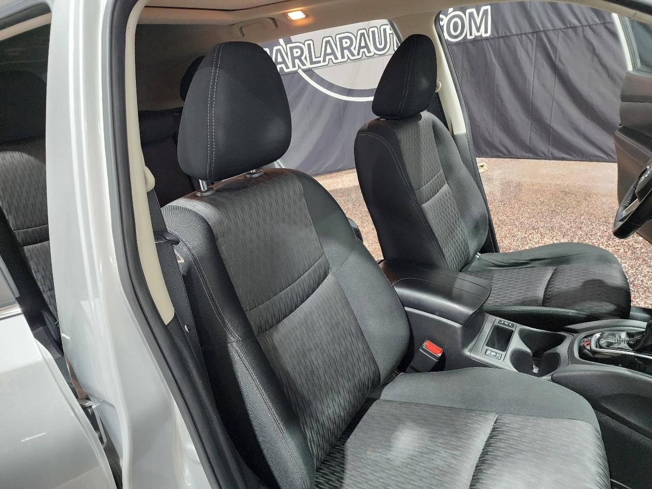 Nissan Rogue AWD SV 2020