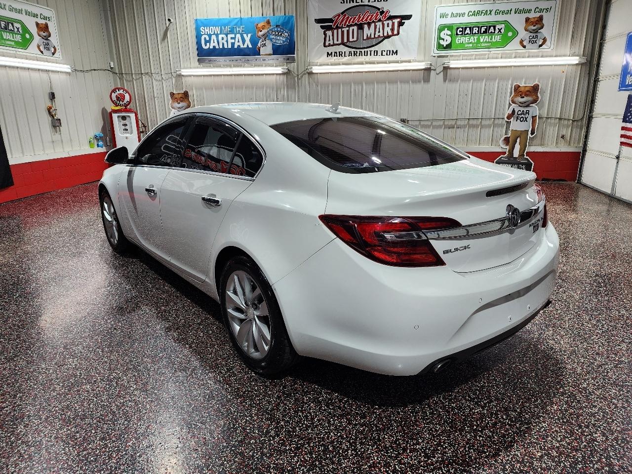 Buick Regal 4dr Sdn Premium I FWD 2014