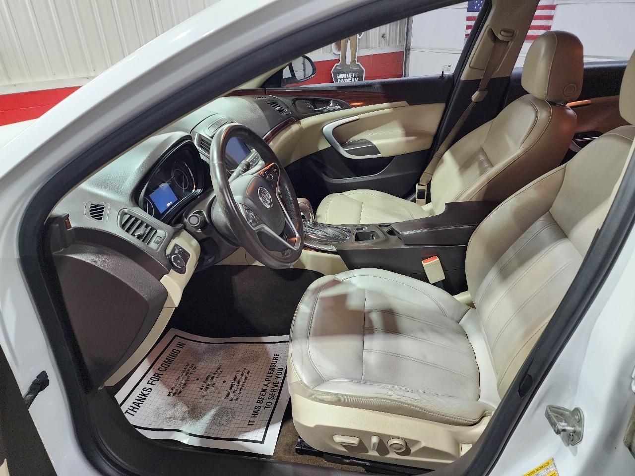 Buick Regal 4dr Sdn Premium I FWD 2014