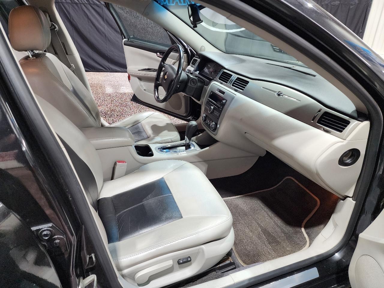 Chevrolet Impala 4dr Sdn 3.5L LT 50th Anniversary 2008