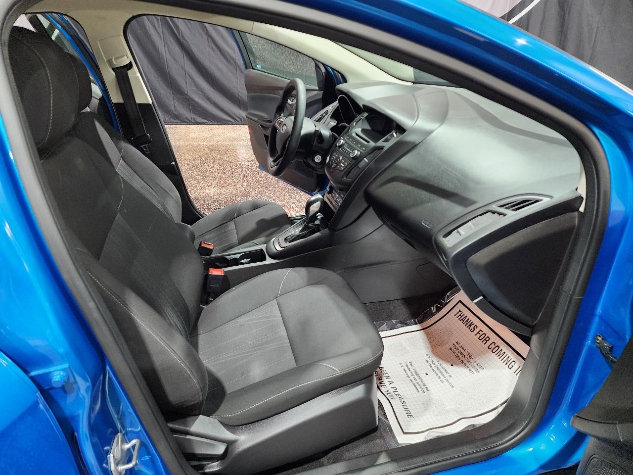 Ford Focus 4dr Sdn SE 2015