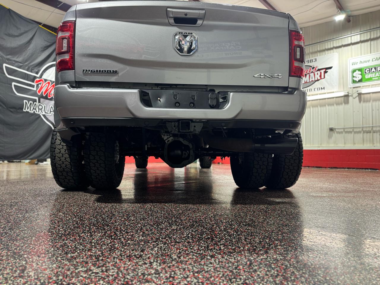 RAM 3500 Big Horn 4x4 Crew Cab 8' Box 2020