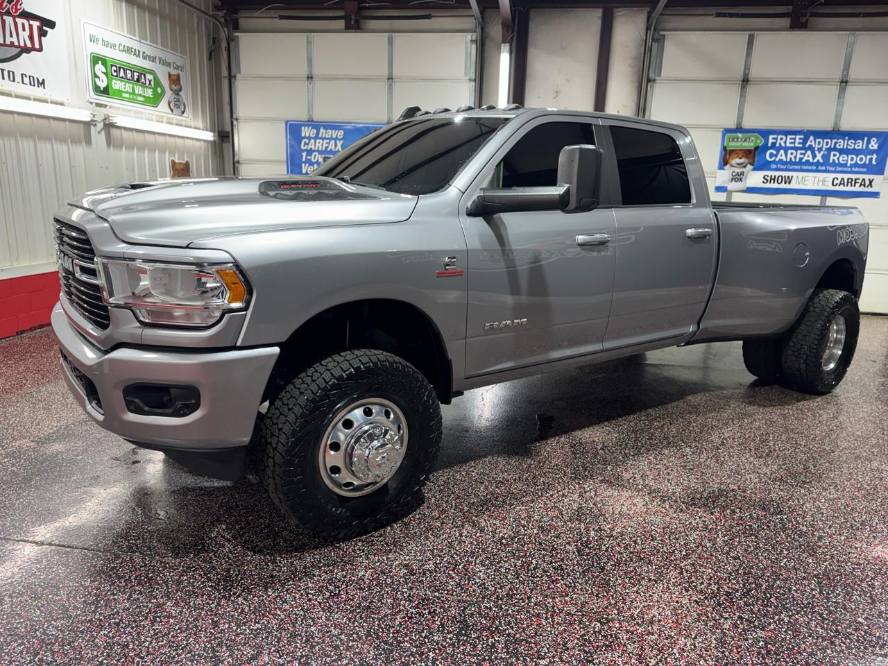 RAM 3500 Big Horn 4x4 Crew Cab 8' Box 2020