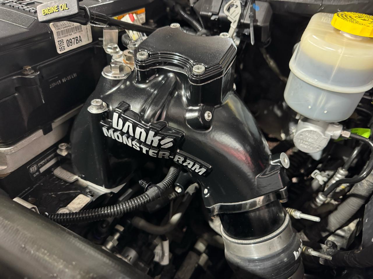 RAM 3500 Big Horn 4x4 Crew Cab 8' Box 2020