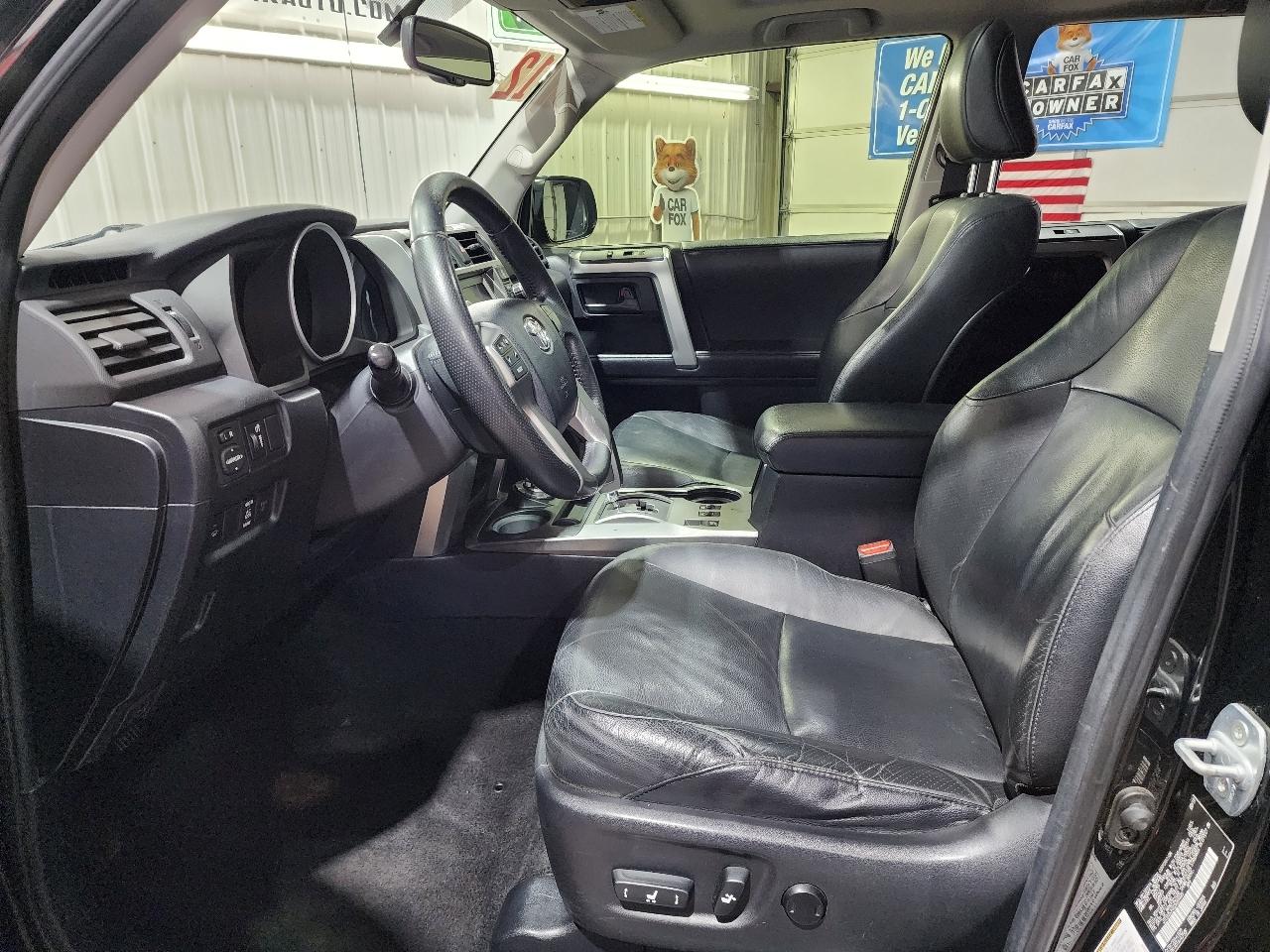 Toyota 4Runner 4WD 4dr V6 Limited (Natl) 2012