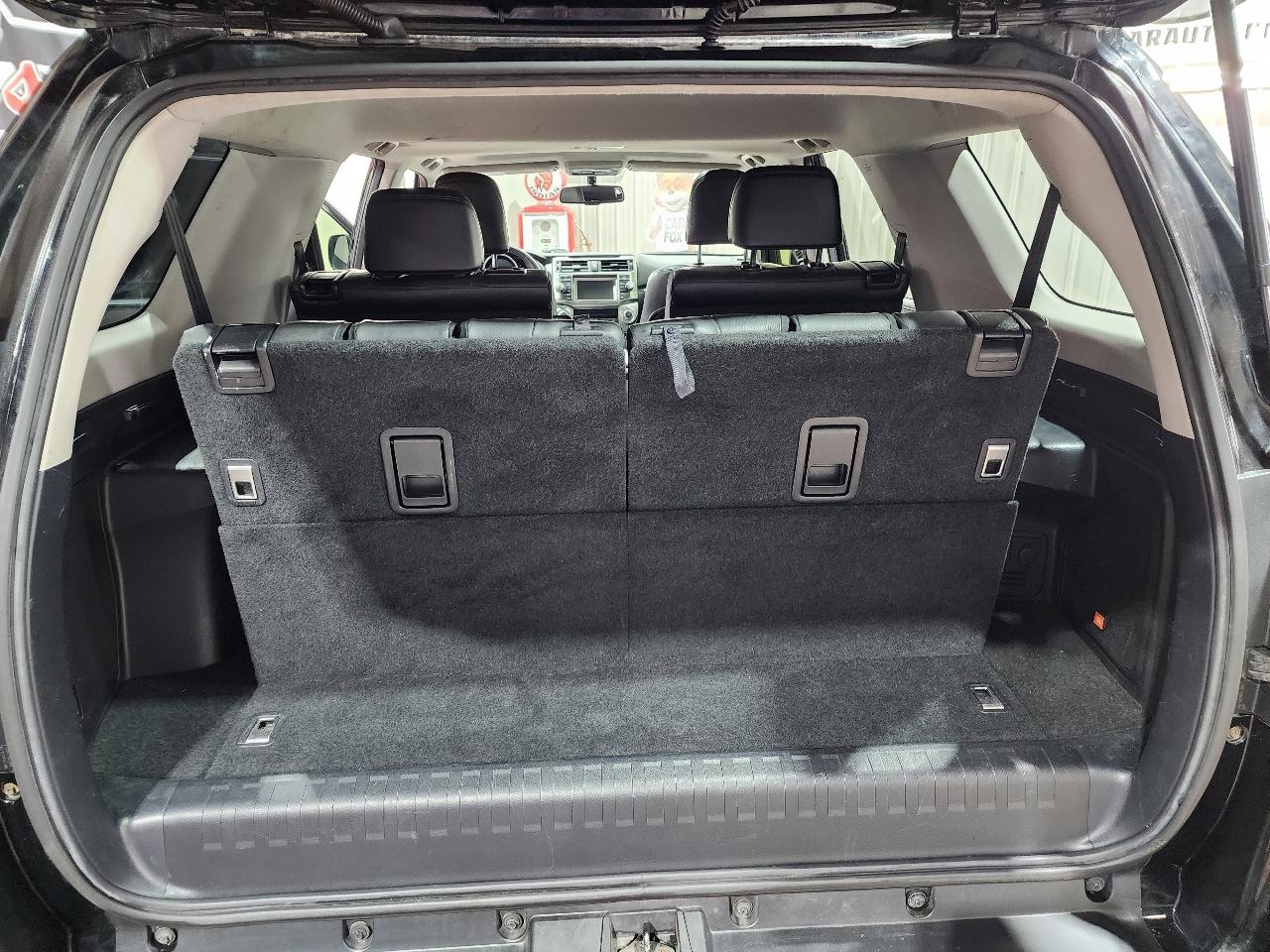 Toyota 4Runner 4WD 4dr V6 Limited (Natl) 2012