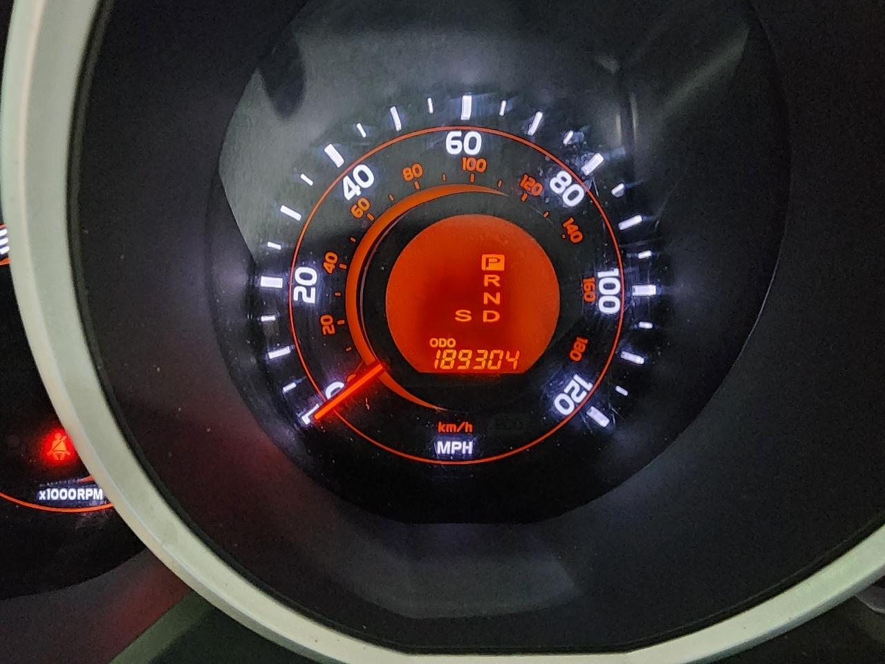 Toyota 4Runner 4WD 4dr V6 Limited (Natl) 2012