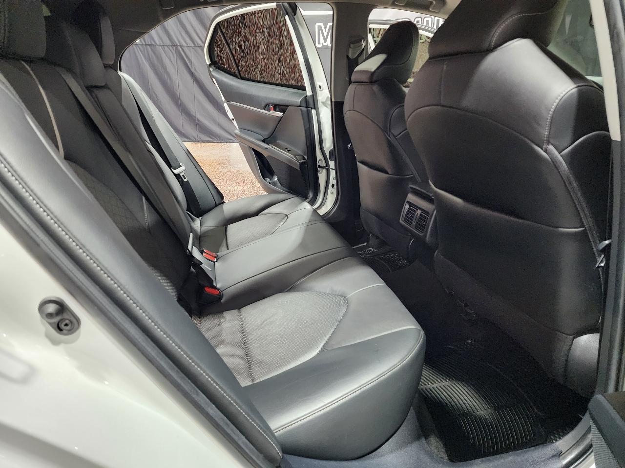 Toyota Camry XSE Auto (Natl) 2021