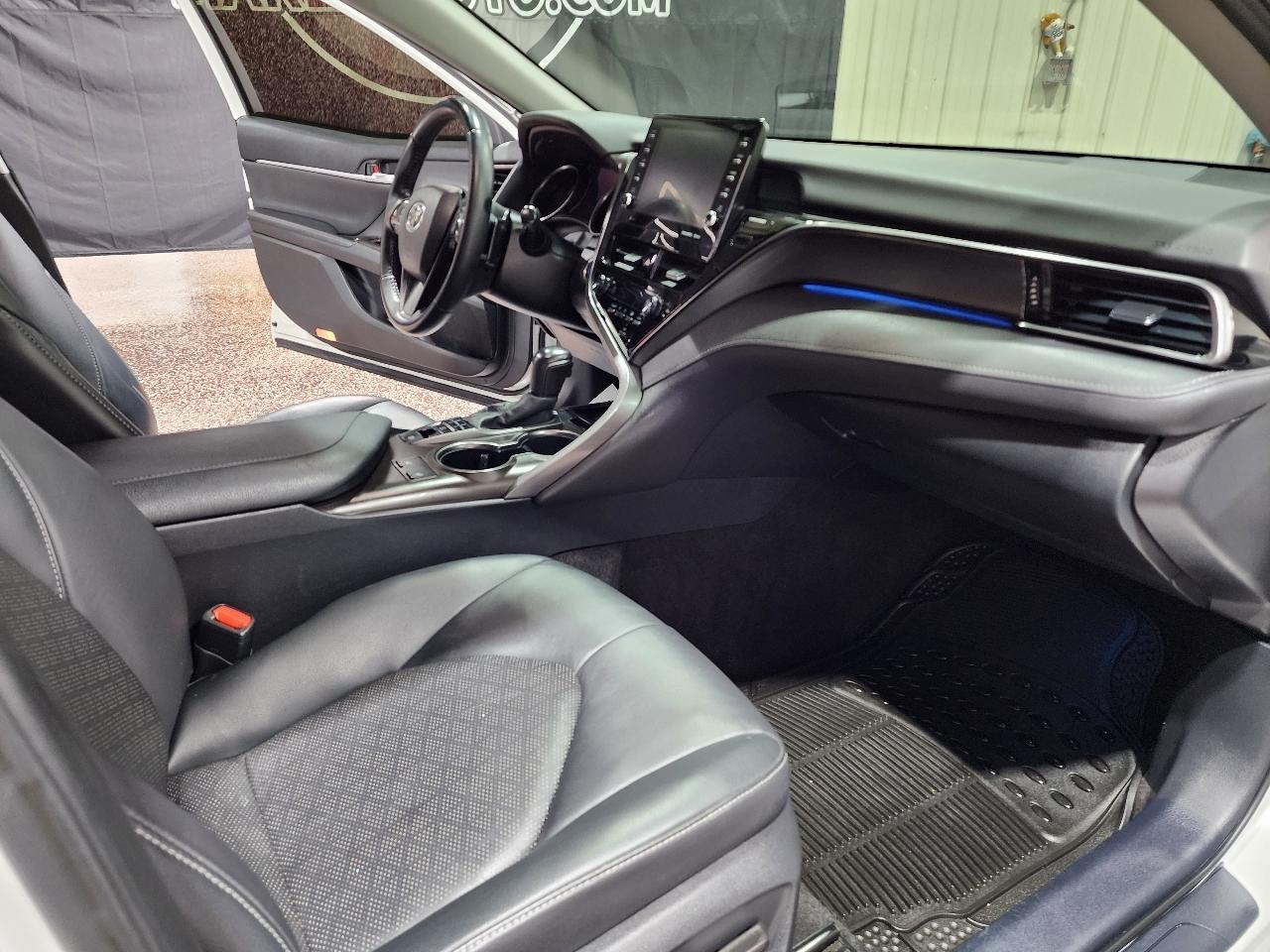 Toyota Camry XSE Auto (Natl) 2021