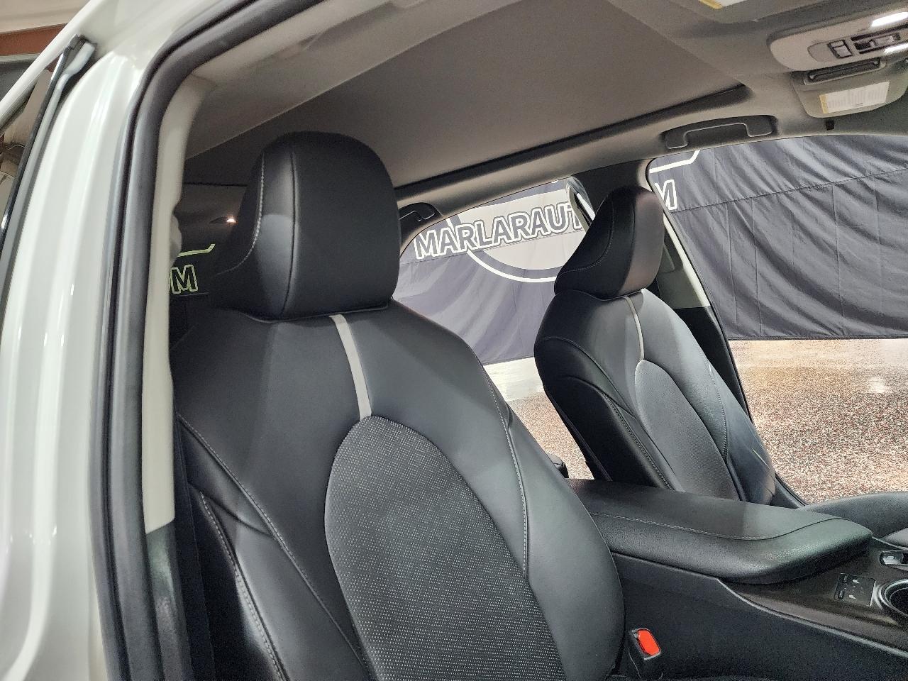 Toyota Camry XSE Auto (Natl) 2021