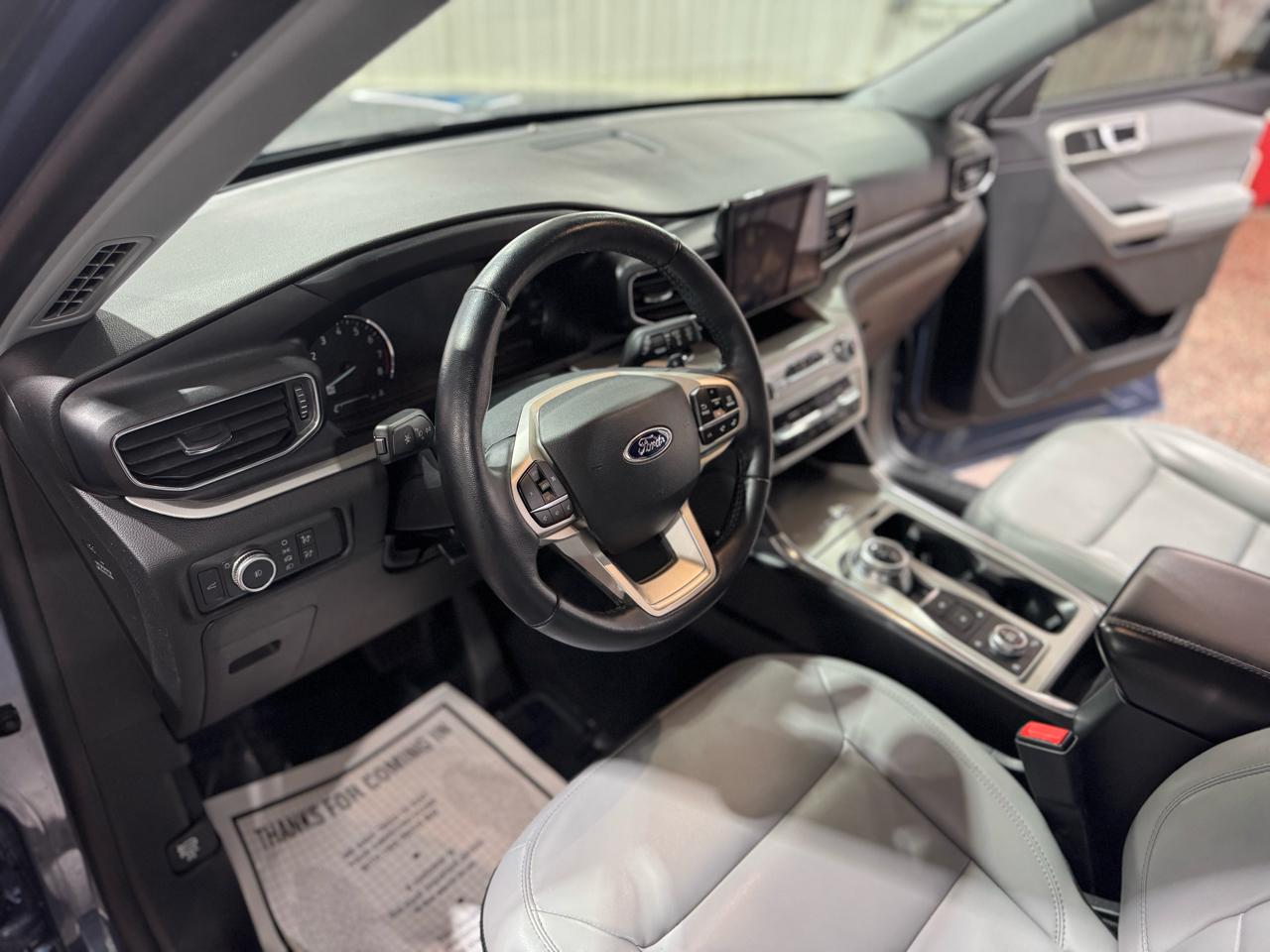 Ford Explorer XLT 4WD 2021