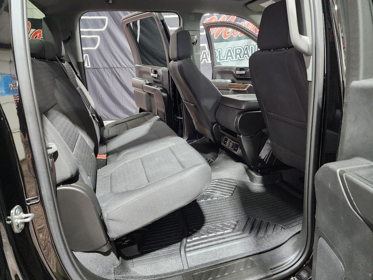 Chevrolet Silverado 2500HD 4WD Crew Cab 159" LT 2023