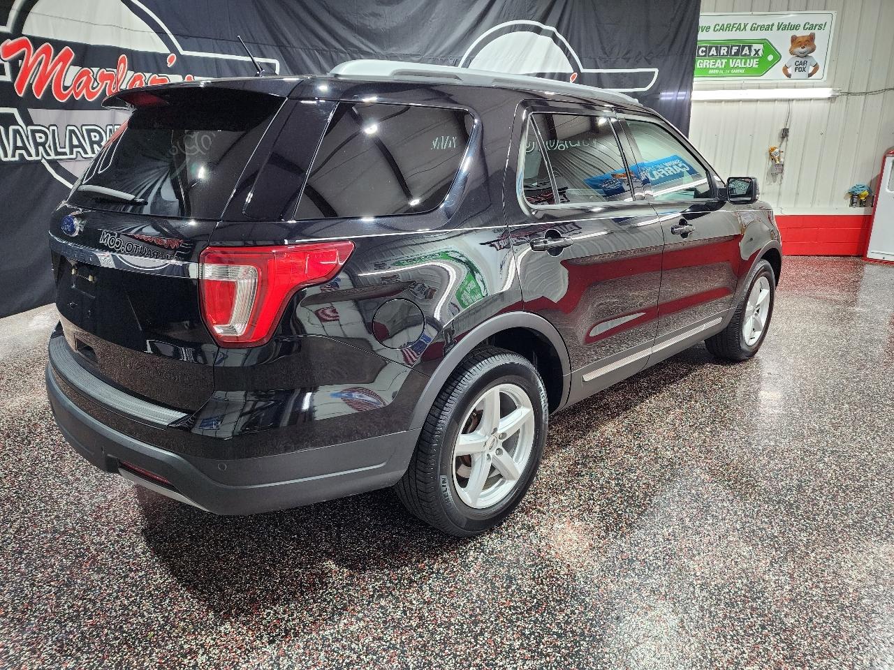 Ford Explorer XLT FWD 2019