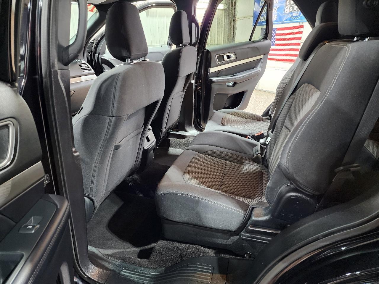 Ford Explorer XLT FWD 2019