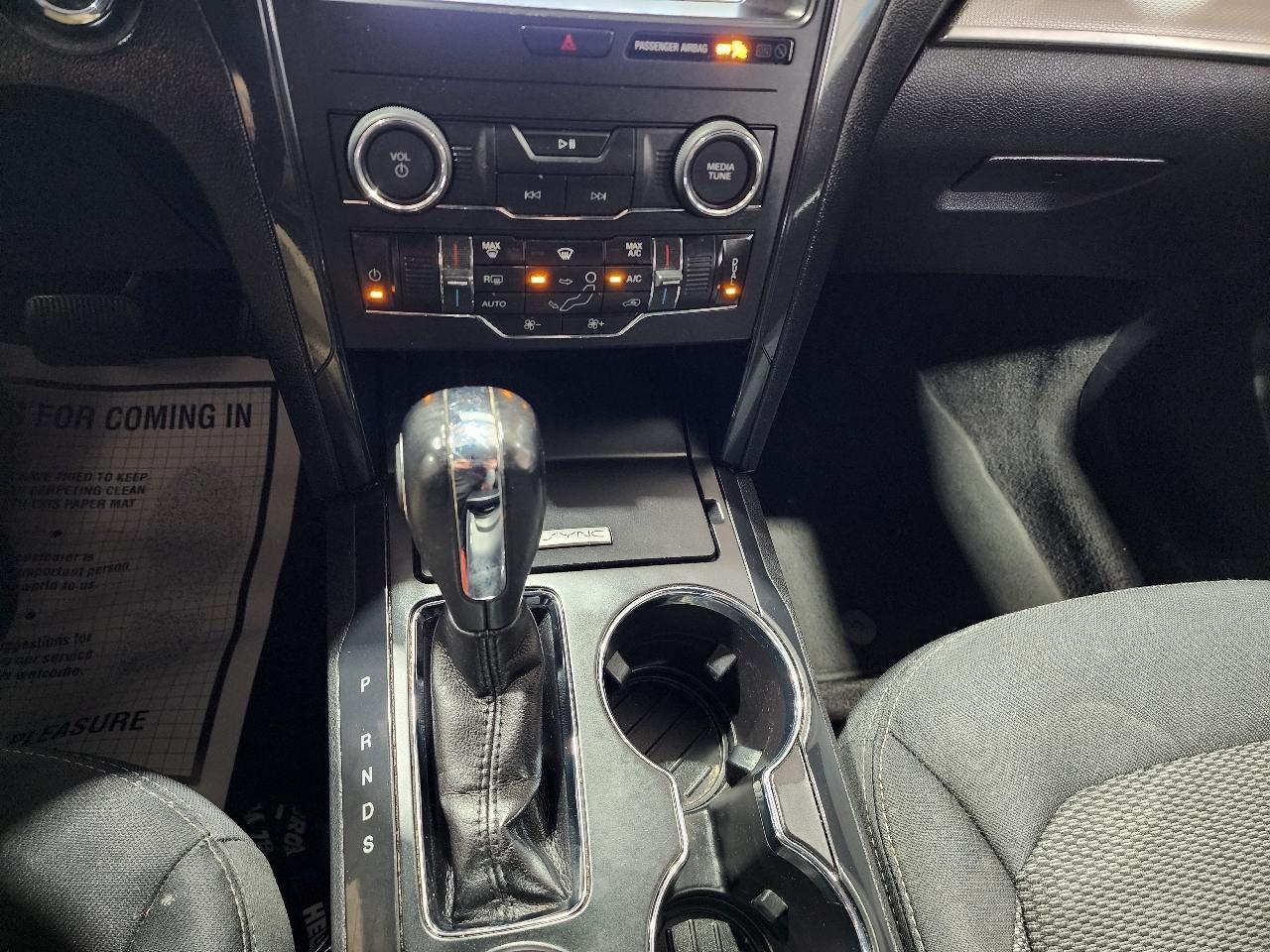 Ford Explorer XLT FWD 2019