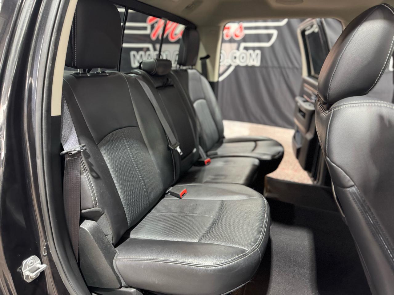 RAM 1500 Laramie 4x4 Crew Cab 5'7" Box 2018