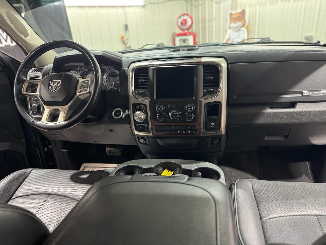 RAM 1500 Laramie 4x4 Crew Cab 5'7" Box 2018