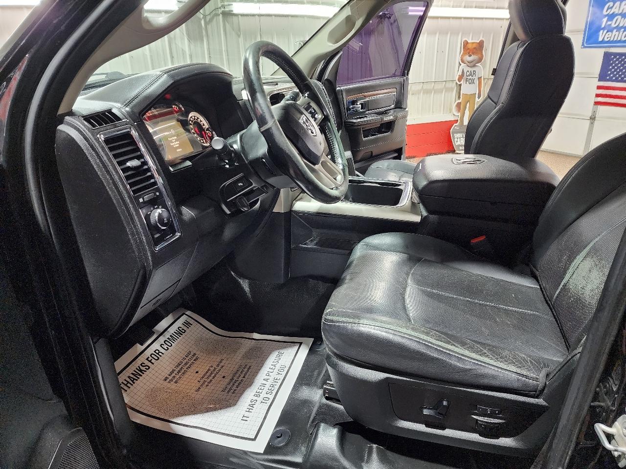 RAM 3500 Chassis Cab Laramie 4WD Crew Cab 60" CA 172.4" WB 2018
