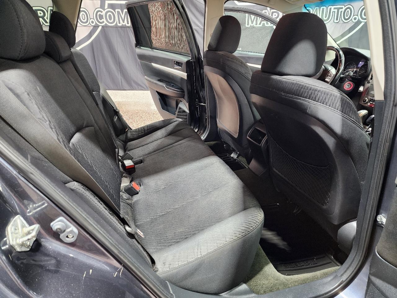 Subaru Outback 4dr Wgn H4 Auto 2.5i Premium 2012