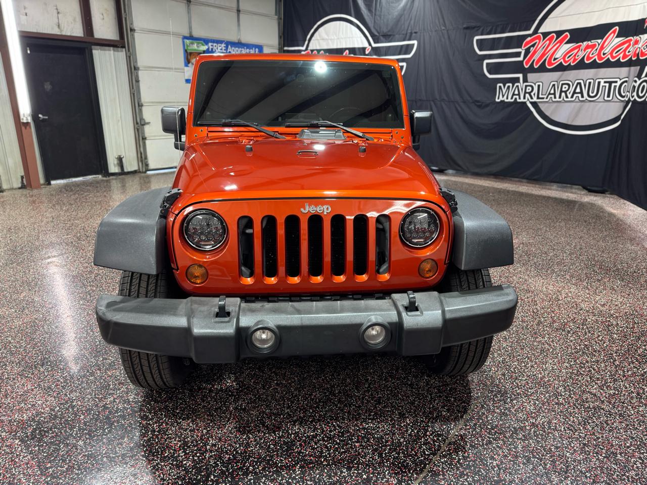 Jeep Wrangler Unlimited 4WD 4dr X 2009