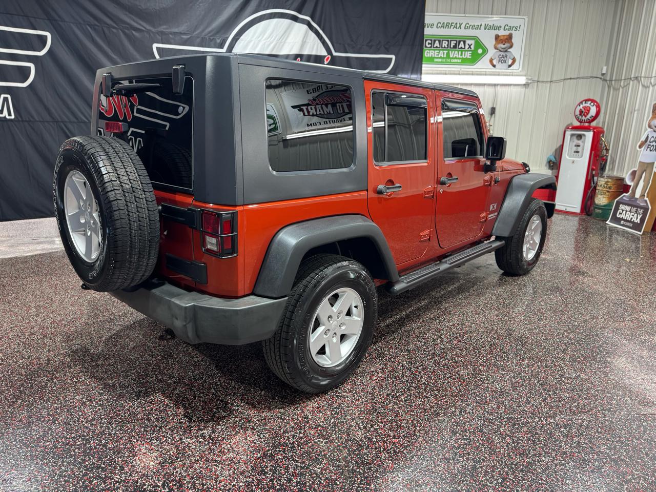 Jeep Wrangler Unlimited 4WD 4dr X 2009