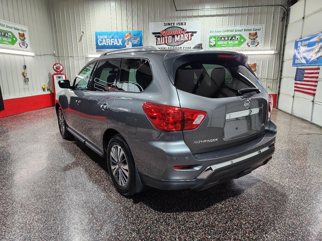 Nissan Pathfinder FWD S 2020
