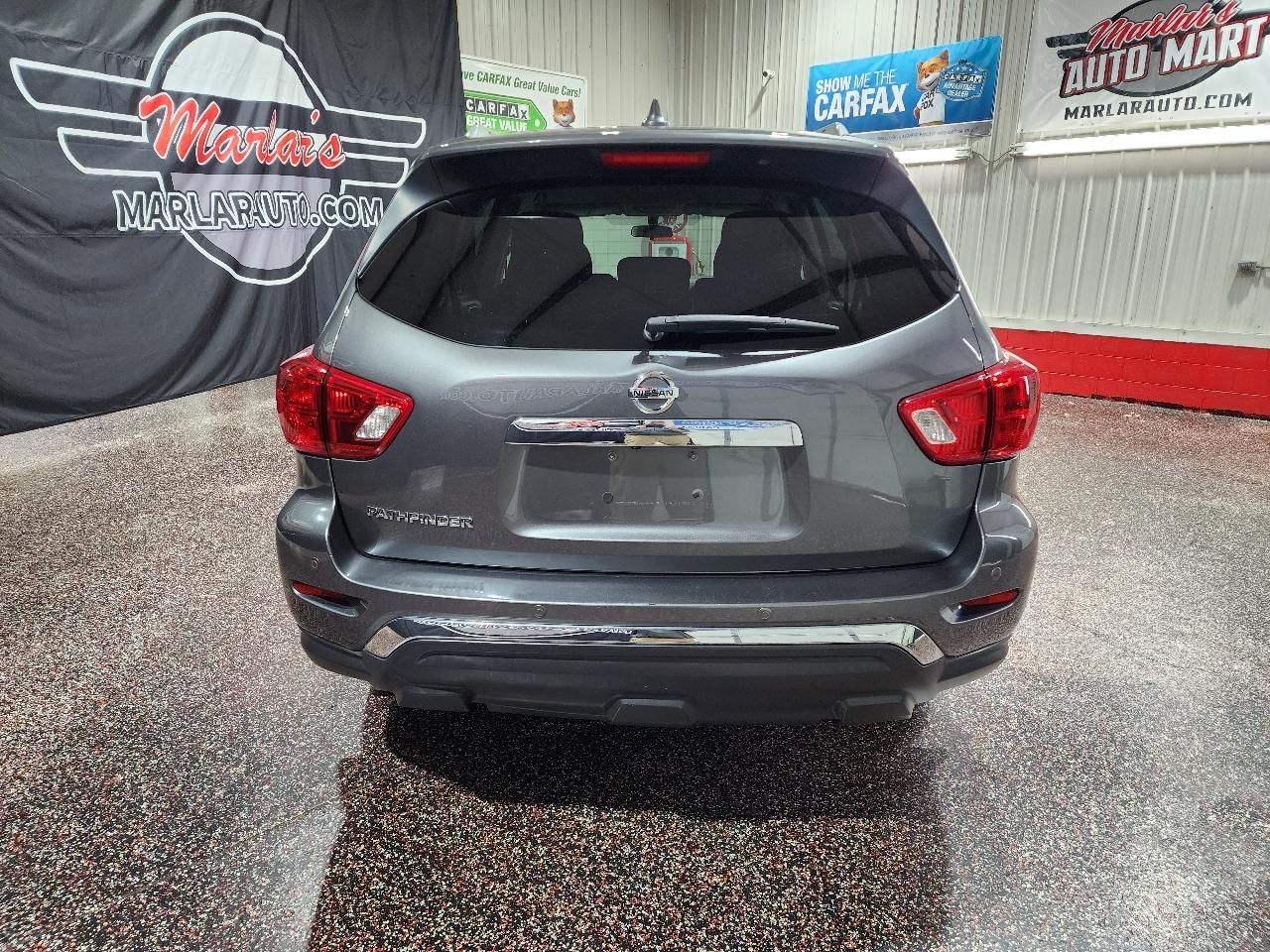 Nissan Pathfinder FWD S 2020