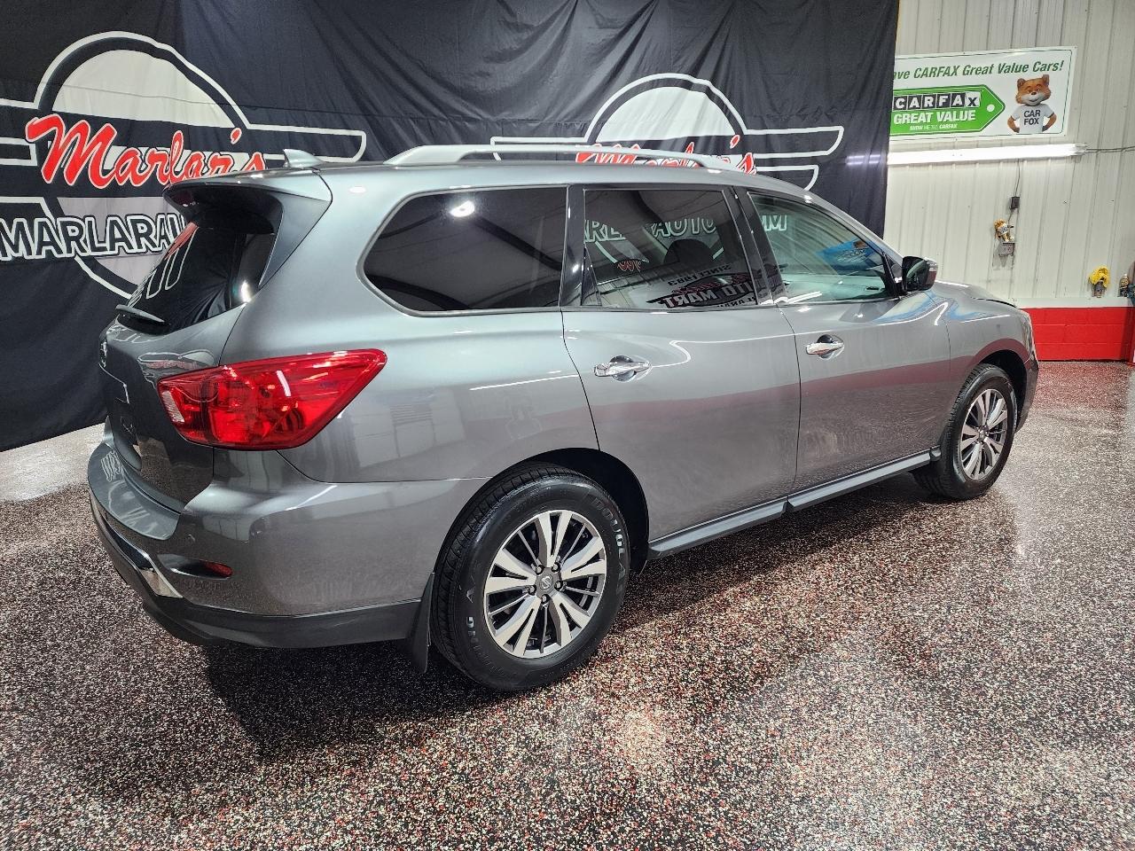 Nissan Pathfinder FWD S 2020