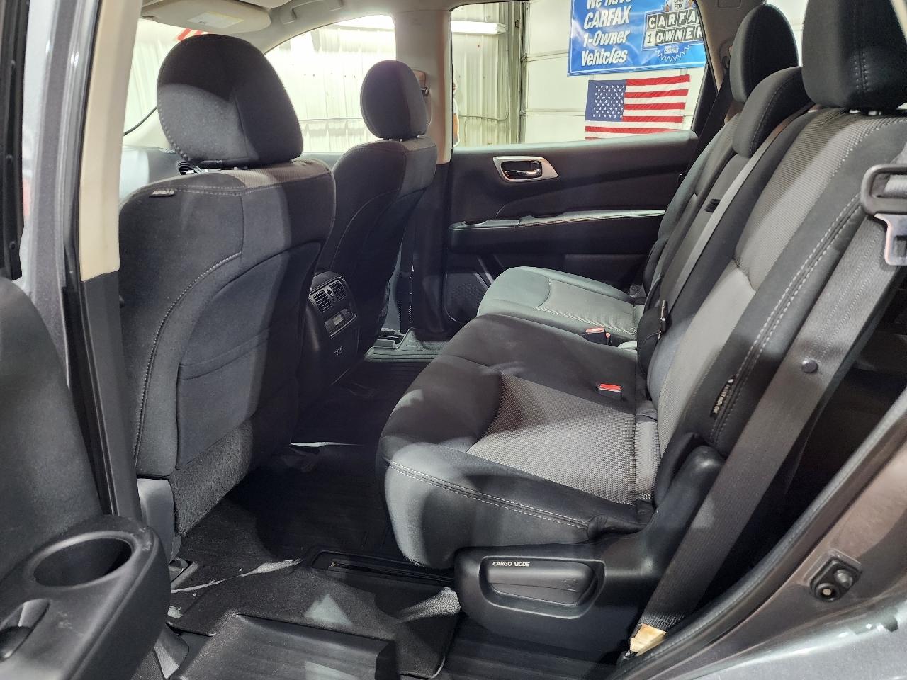 Nissan Pathfinder FWD S 2020