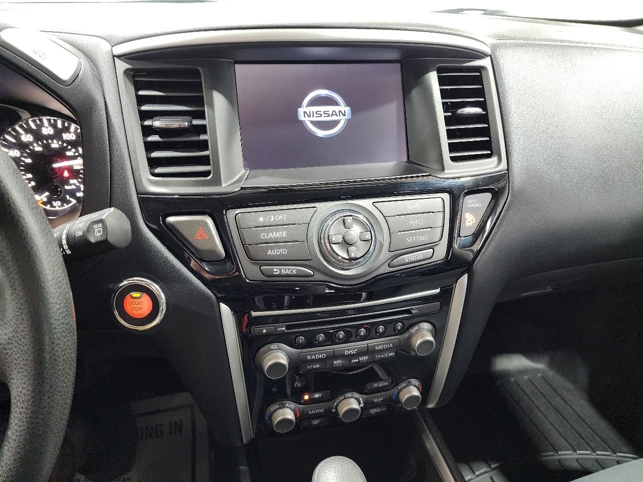 Nissan Pathfinder FWD S 2020