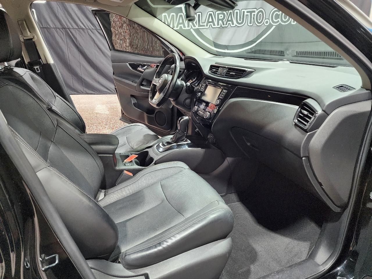 Nissan Rogue Sport AWD SL 2017