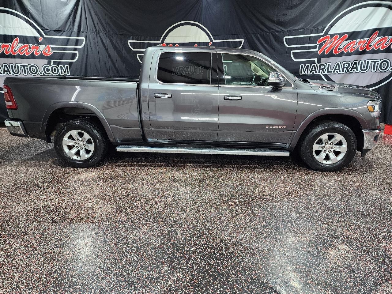 RAM 1500 Laramie 4x4 Crew Cab 6'4" Box 2019