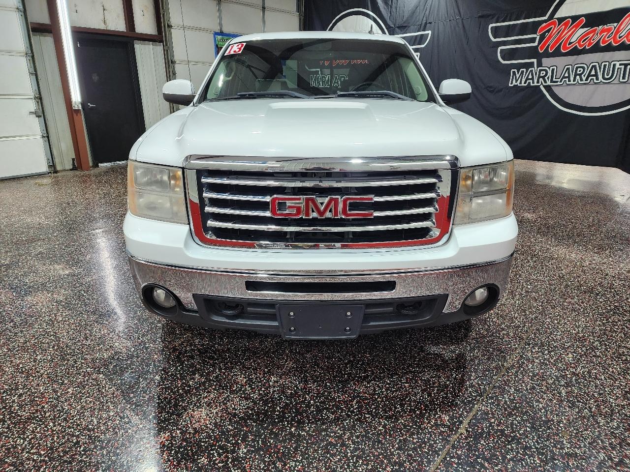 GMC Sierra 1500 4WD Crew Cab 143.5" SLT 2013