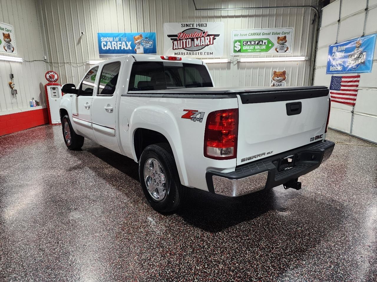 GMC Sierra 1500 4WD Crew Cab 143.5" SLT 2013