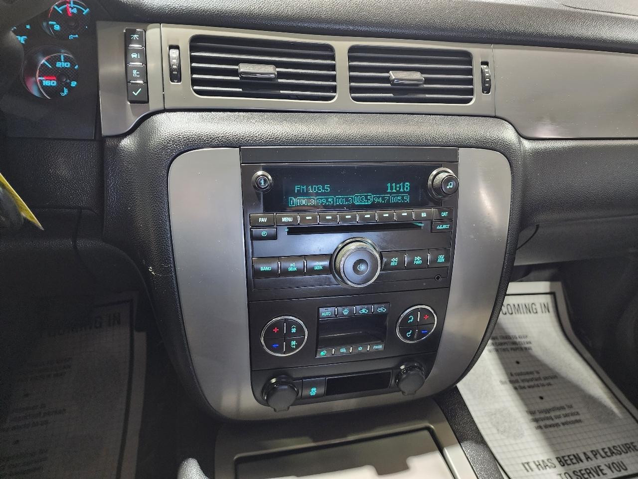 GMC Sierra 1500 4WD Crew Cab 143.5" SLT 2013