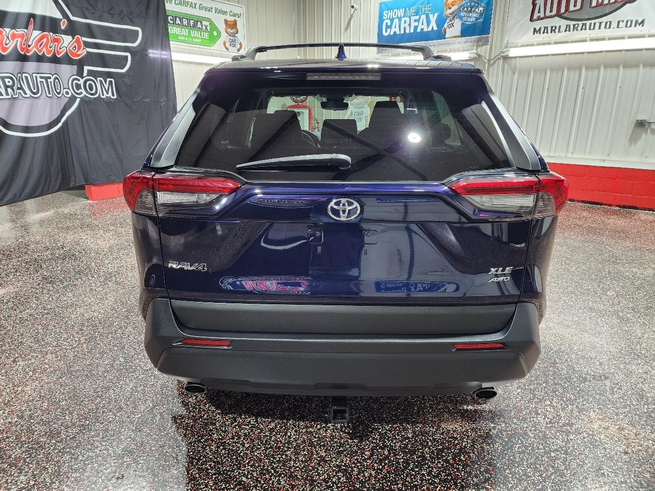 Toyota RAV4 XLE AWD (Natl) 2019