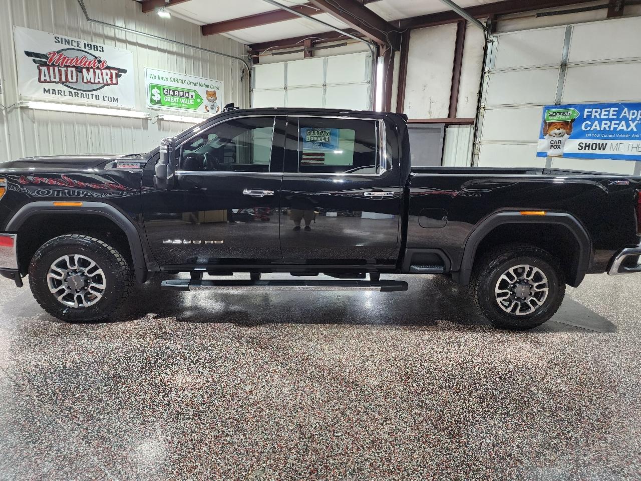 GMC Sierra 2500HD 4WD Crew Cab 159" SLT 2023