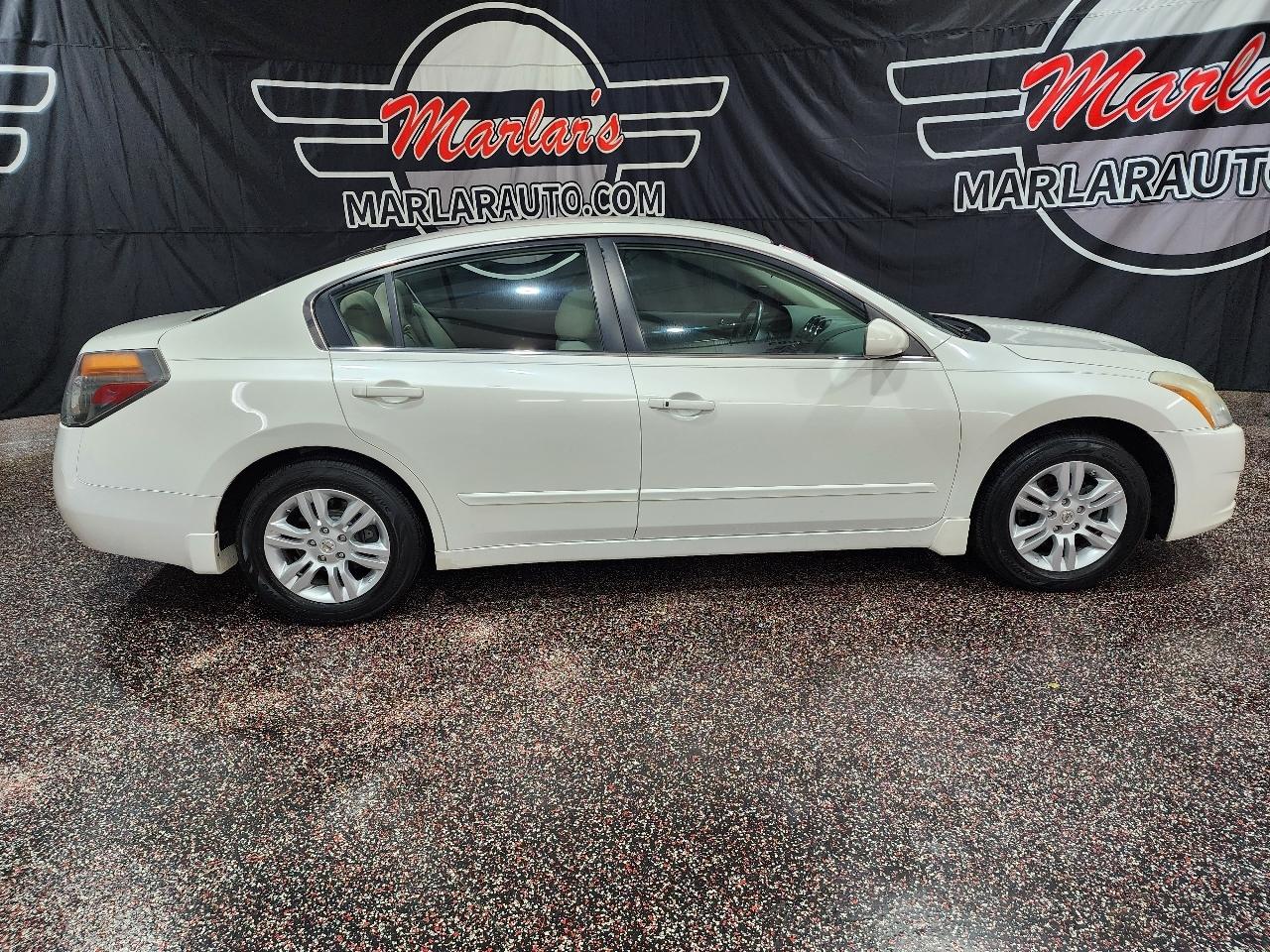 Nissan Altima 4dr Sdn I4 CVT 2.5 S 2012
