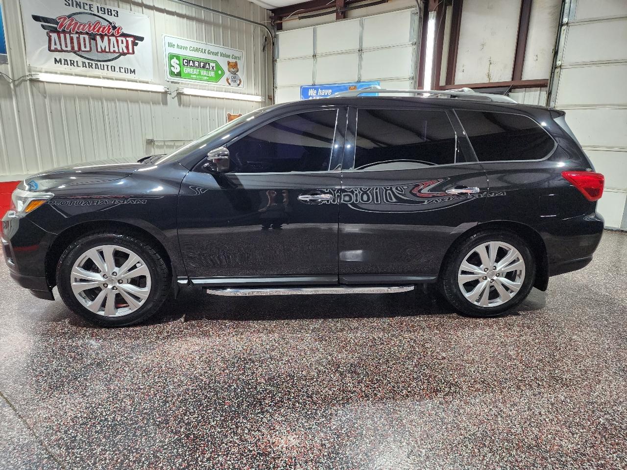 Nissan Pathfinder 4x4 SL 2018