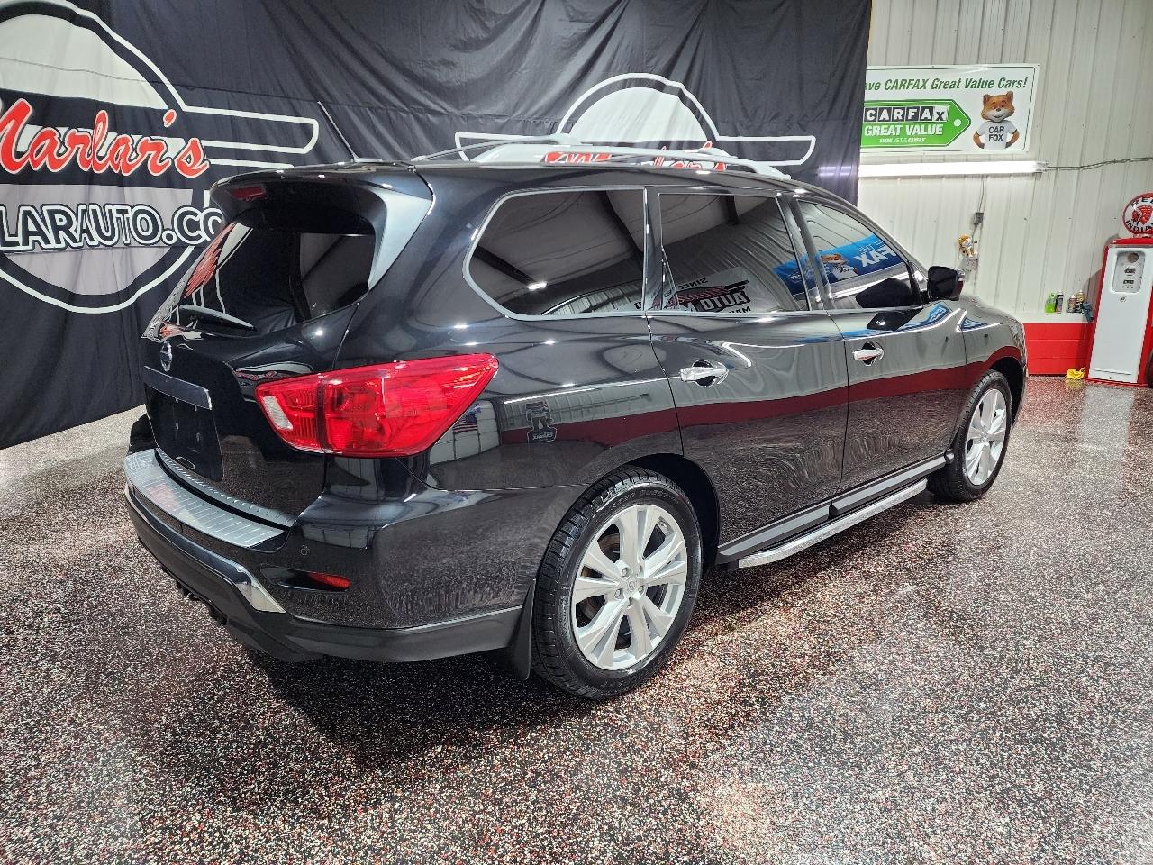 Nissan Pathfinder 4x4 SL 2018