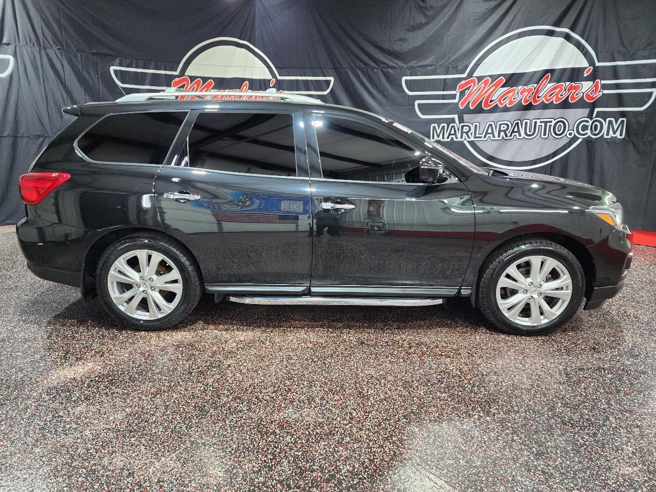 Nissan Pathfinder 4x4 SL 2018