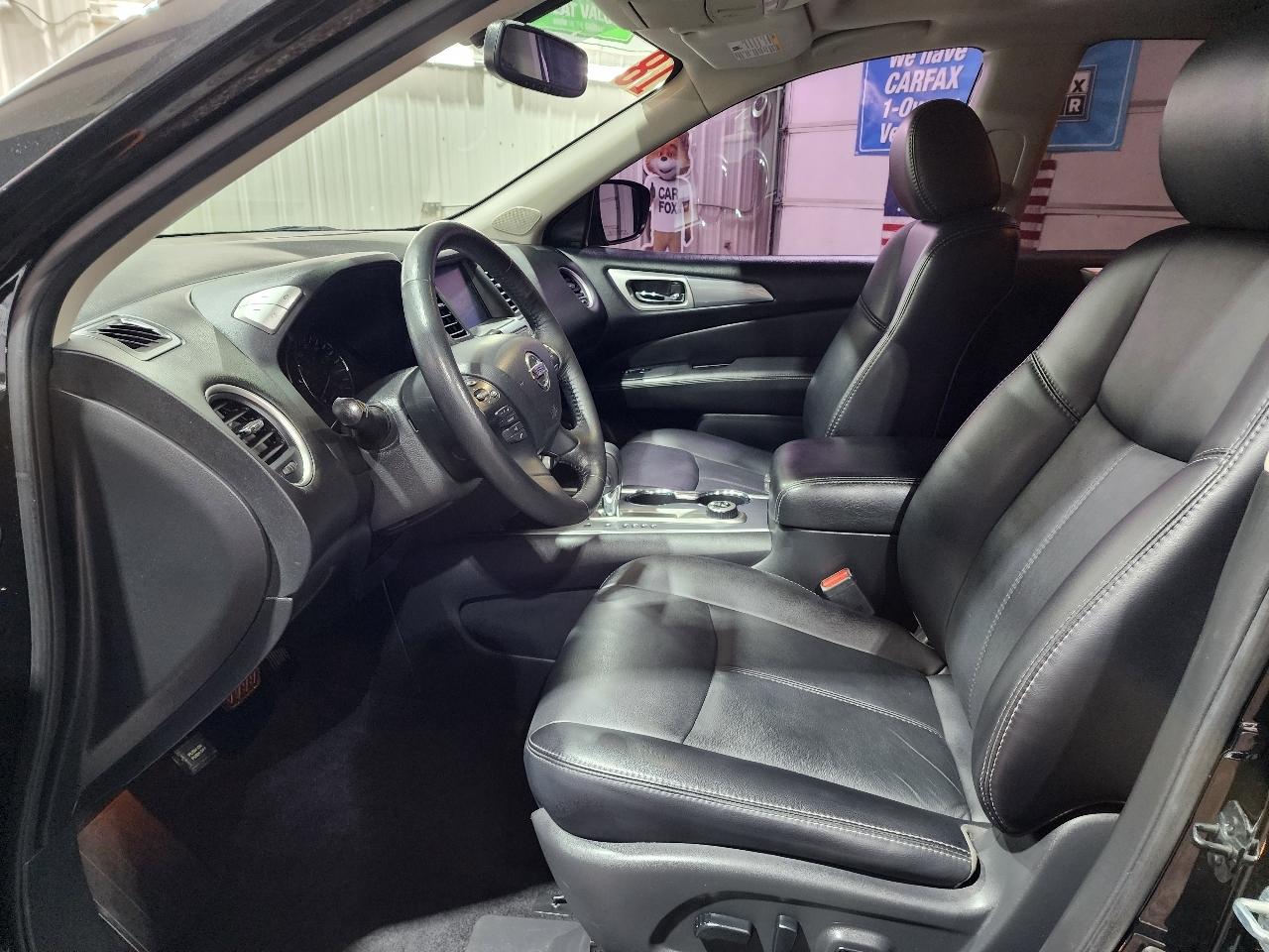 Nissan Pathfinder 4x4 SL 2018