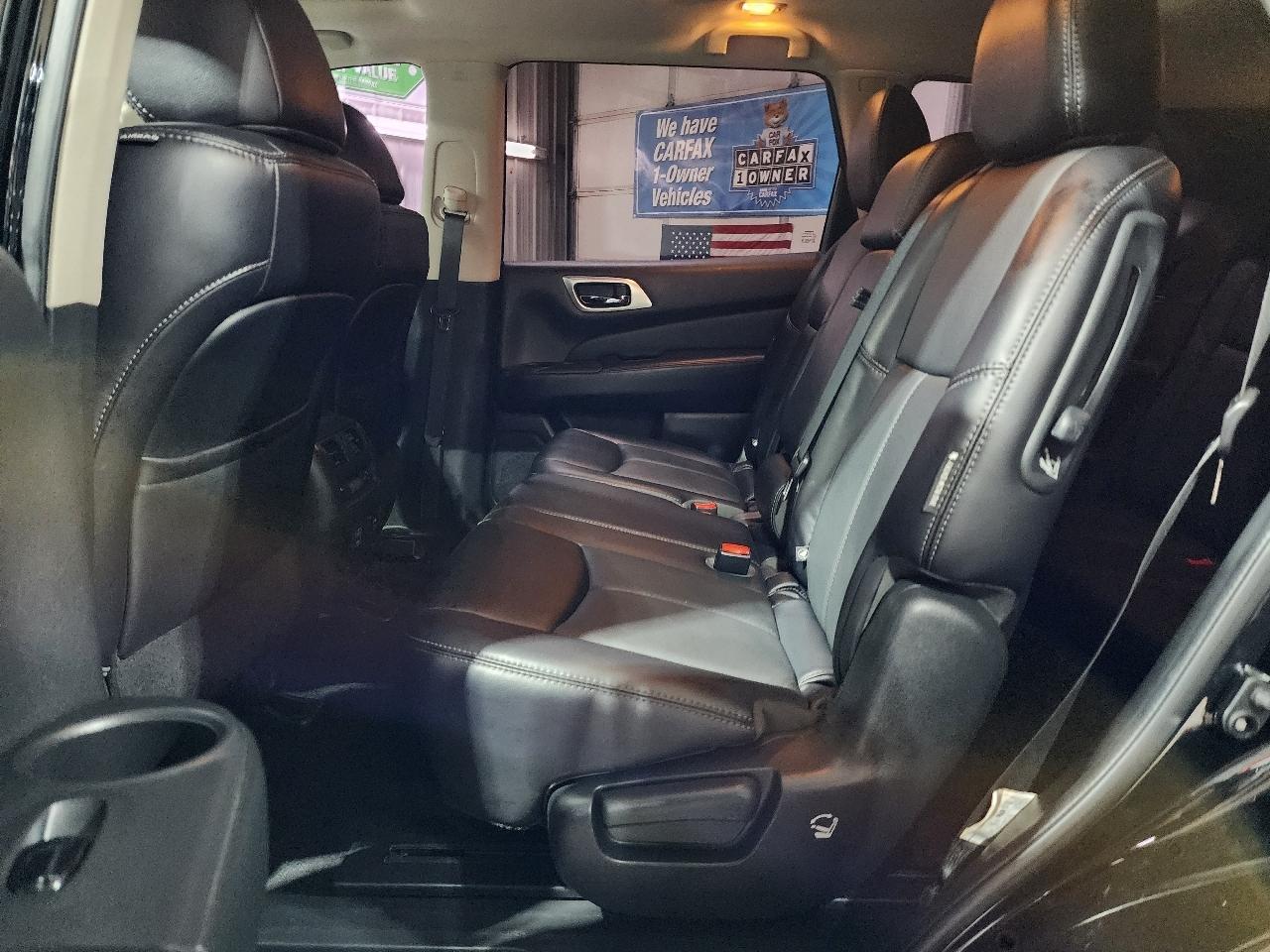 Nissan Pathfinder 4x4 SL 2018